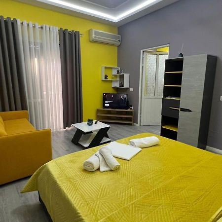 Algen Room'S Berat Bagian luar foto