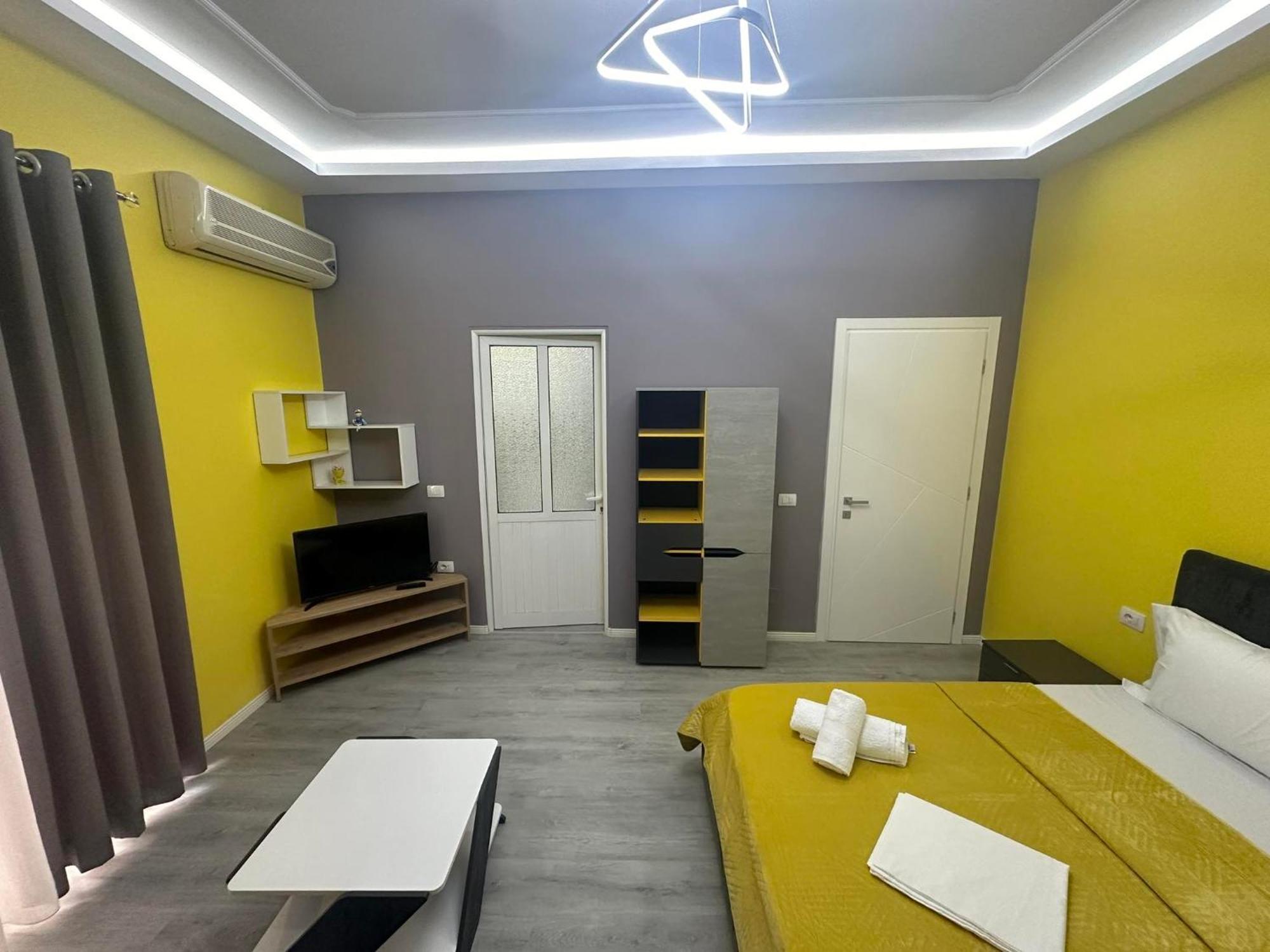 Algen Room'S Berat Bagian luar foto