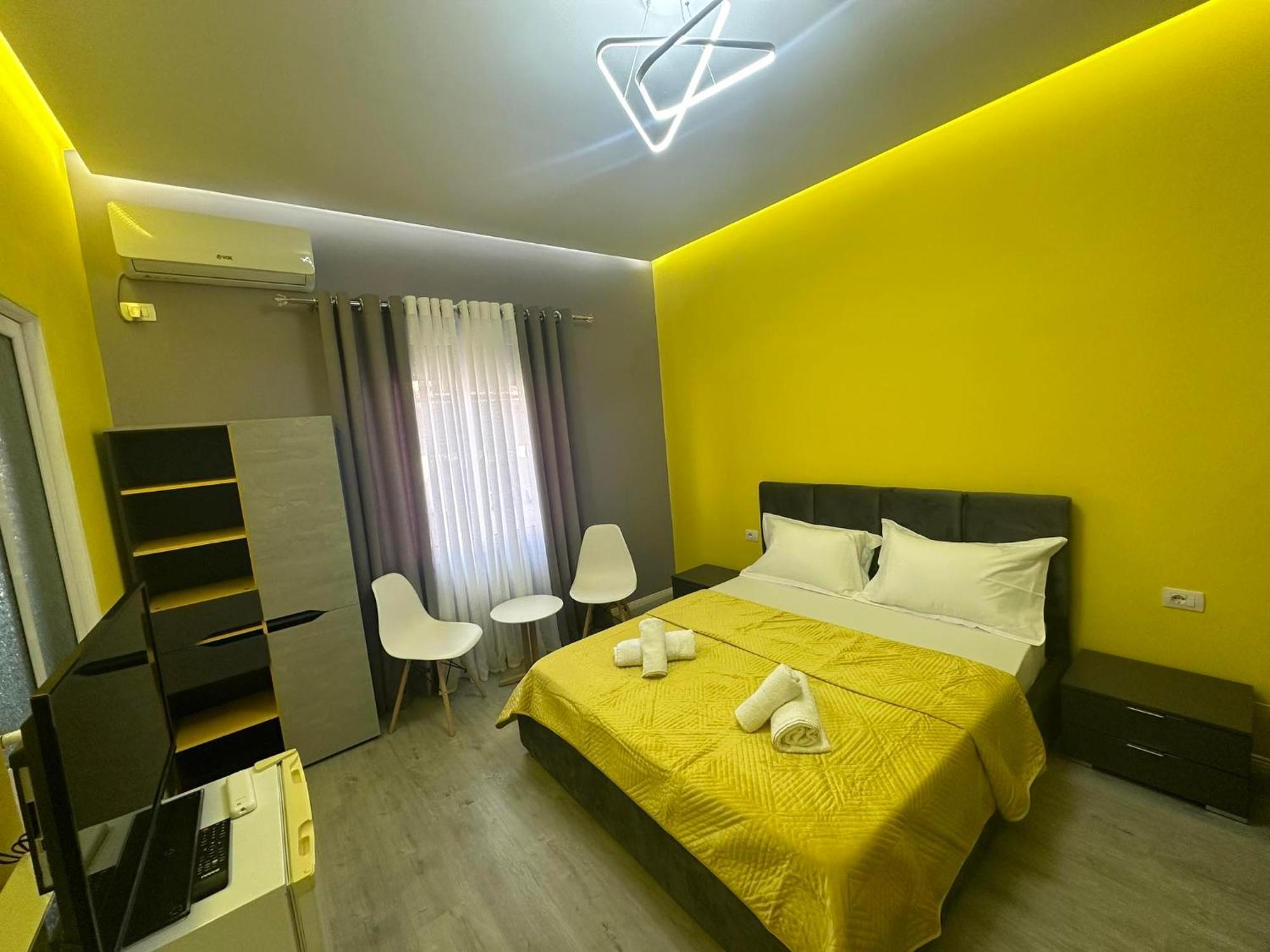 Algen Room'S Berat Bagian luar foto